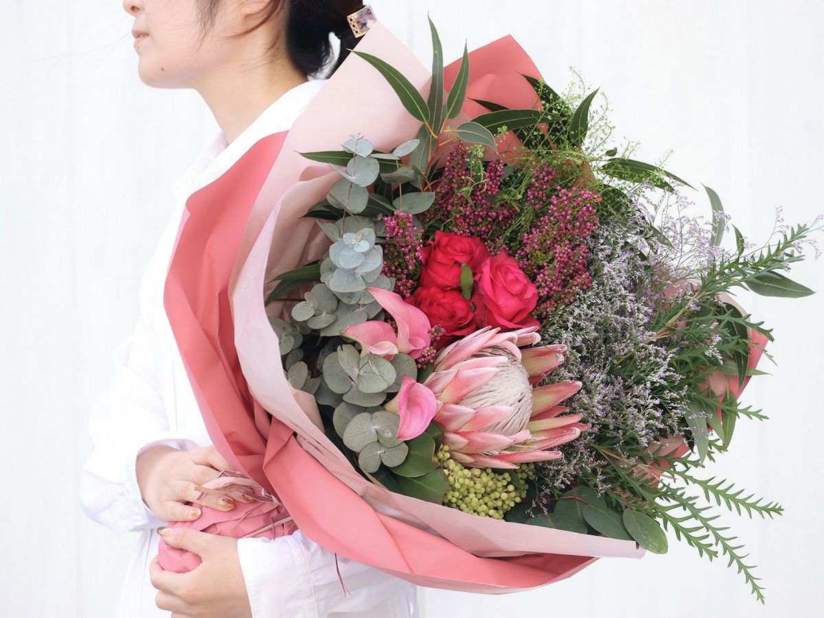 プロテア ニオベ - 世界の花屋 フラワーギフト おしゃれな花の通販サイト